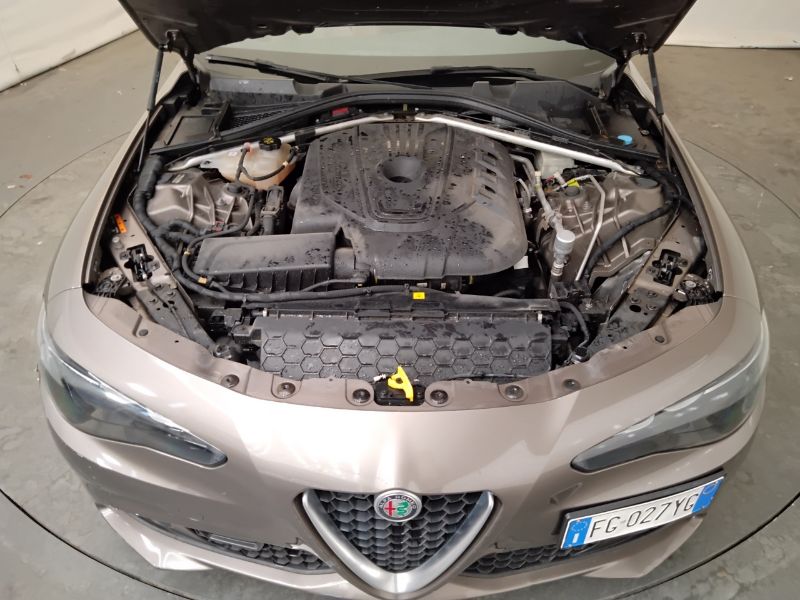 GuidiCar - ALFA ROMEO Giulia 2016 2016 Giulia 2.2 t Super 180cv Usato